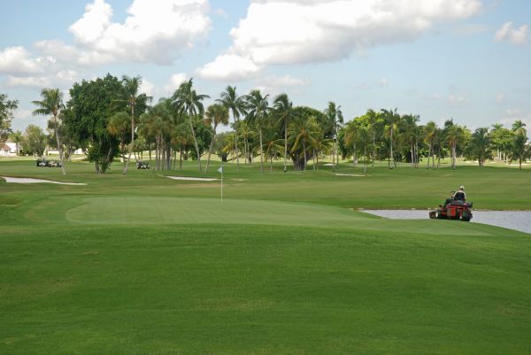 Golf Course Maintenance in Mequon