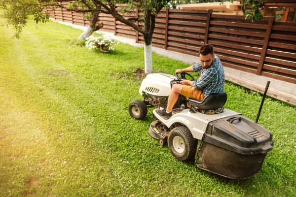 Industrial Lawn Mowing in Mequon